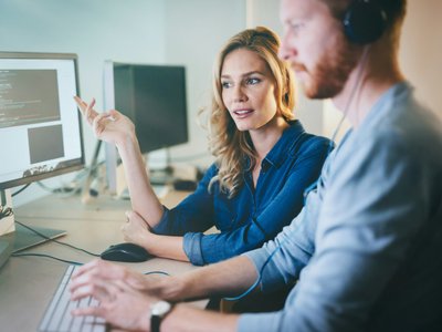 Rola firmy informatycznej w nowoczesnym biznesie - skuteczne wsparcie technologiczne