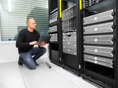 Stała obsługa informatyczna a optymalizacja wykorzystania zasobów sprzętowych