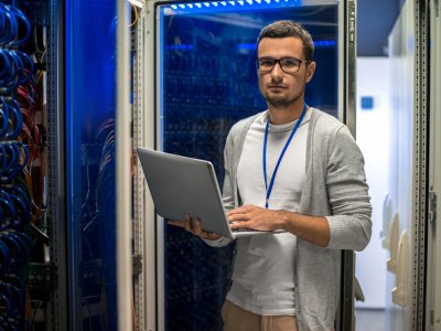 Podstawy bezpieczeństwa informatycznego w firmie - Jak zabezpieczyć swoje dane