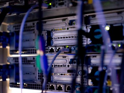 Jak skonfigurować RAID 10 dla maksymalnej wydajności?