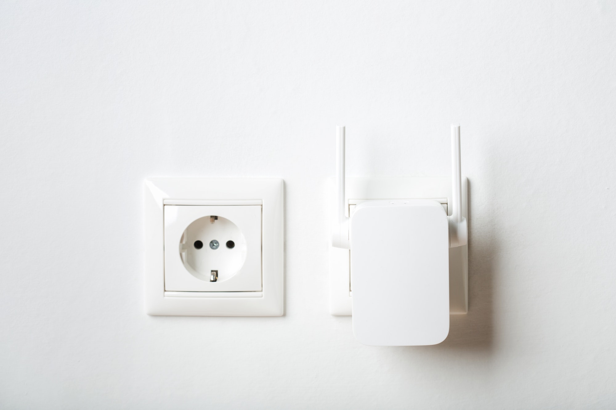 Wzmacniacz WiFi dla firmy? Nie tędy droga!